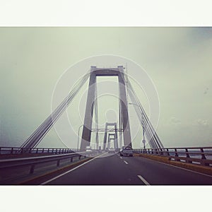 Bridge, Rafael Urdaneta