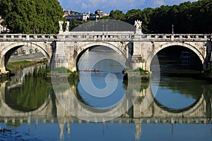 Puente en Roma 