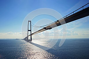 Puente sobre el el mar 