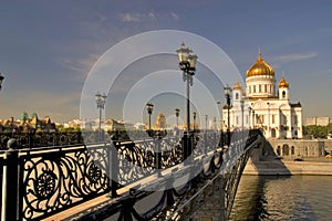 Bridge to cathedral