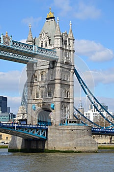 Bridge Tower of London photo