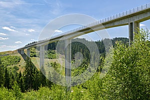 Most Valy, nejvyšší most na Slovensku, ale i ve střední Evropě, nacházející se nedaleko města Čadca