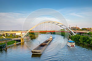 Bridges and Boats on the Cumberland River
