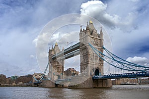 Bridges in the city of London, United Kingdom