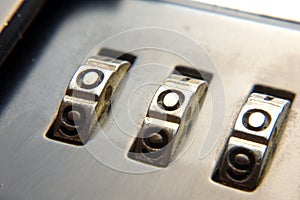 Briefcase lock