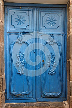 A bright blue door in Cuzco