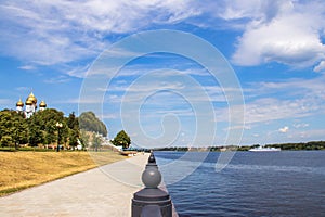 Bright summer day in the Strelka of Yaroslavl Beautiful landscaping of the Park on the embankment of the Volga and Kotorosl in