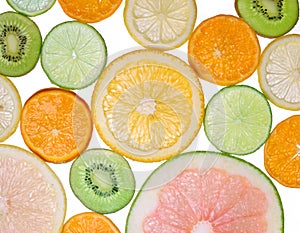 Brighten citrus slices