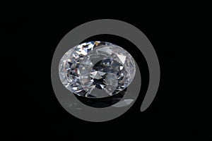 Briliant sparkling clear diamond, close up shoo