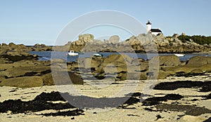 Brittany, Finistere: coastline of Kersaint