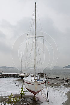 Brittany, the Ile aux Moines,  under the snow