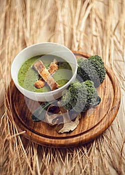 Broccoli cream soup