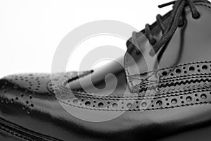 Brogue side