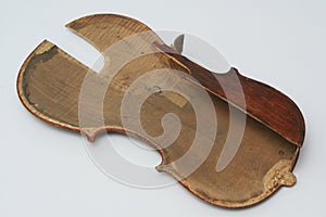 Broken antique violin for restoration