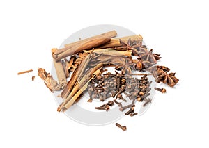 Broken Ceylon Cinnamon Isolated, Cinnamomum Verum Bark, Zeylanicum, Real Cinnamon Sticks