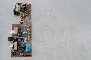 Broken chip with brown transistors