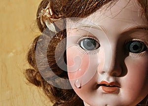 Broken Doll Face