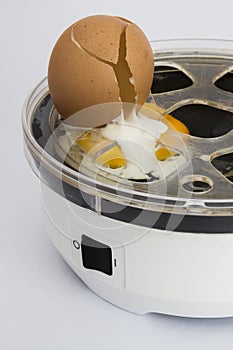 Broken egg in cooker