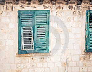 Broken green shutter