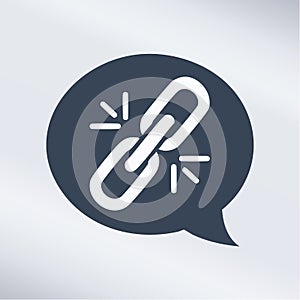 Broken Link Communication Icon in Speech Bubble