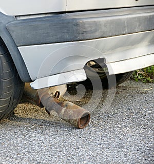 Broken muffler