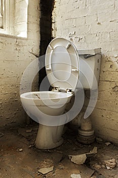 Broken old abandoned toilet