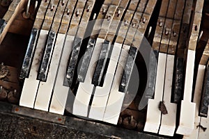 Broken piano keys