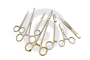 Broken surgical instruments isolate