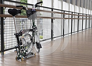 The Brompton green edition bike in Jakarta\'s pedestrian bridge