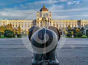 Bronze elephant and the Kunsthistorisches Museum in Vienna