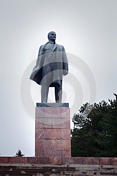 Bronze monument of Lenin