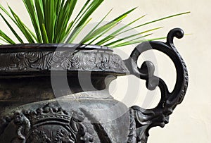 Bronze pot