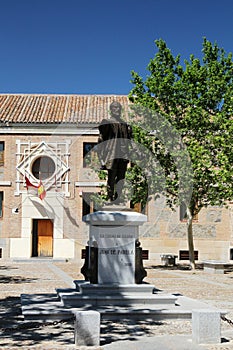 Bronze sculpture of Juan de Padilla, Toledo, Spain