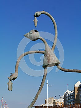 Bronze sculptures on the boulevard of Scheveningen