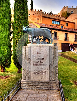 Bronze statue of the Capitoline Wolf with Romolo and Remo in Segovia, Spain