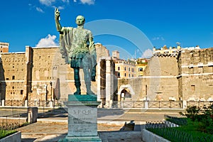 Statua da l'imperatore Roma 