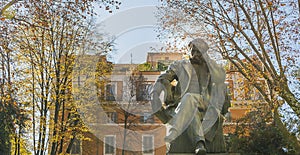 The bronze statue of Federico Seismit-Doda,
