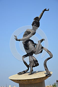 Bronze Statue Outside Huaqing Hot Springs in Xian