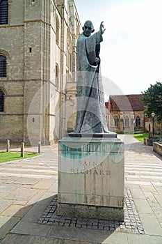 Bronze statue of Saint Richard