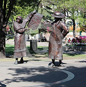 Bronze Statues Women's Rights