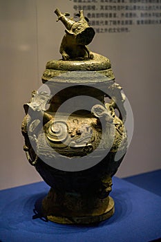 Bronze vessel cultural relics of Bashu and Sichuan culture in ancient China