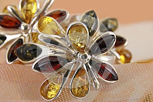 Brooch amber