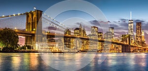 Brooklyn Bridge with sunset from Brooklyn Bridge park