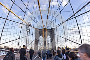 Brooklyn bridge with tourists