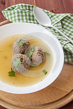 Broth with liver dumplings