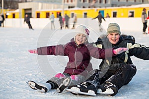 Brother and sister fell while skating and having fun