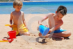 Fratelli sul Spiaggia 