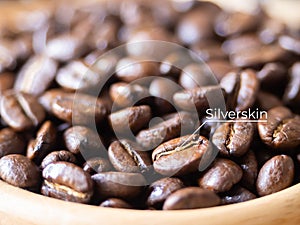 brown arabica coffee bean roast level medium to dark taste silverskin, silver skin seed caffeine espresso drink food cafe beverage