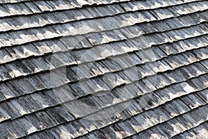 brown and grey wooden roof shingles