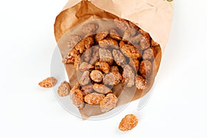 Brown roasted almonds